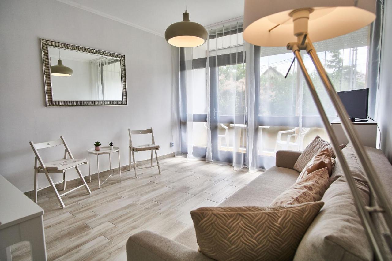 Fueredem Apartman 巴拉顿菲赖德 外观 照片